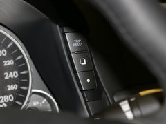 英菲尼迪Q70 2015款 Q70S 基本型