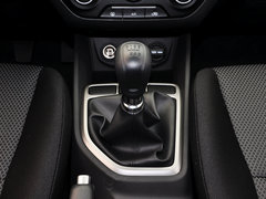 现代ix25 2015款 1.6L 手动 两驱时尚型 GS 5座