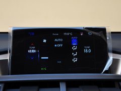 雷克萨斯NX 2015款 300h 锋尚版 前驱 5座