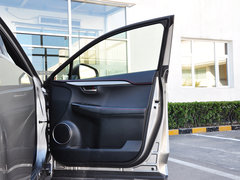 雷克萨斯NX 2015款 200t F SPORT 全驱 5座