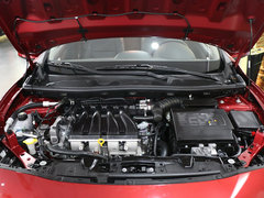 风朗 2015款 2.0L CVT 时尚版