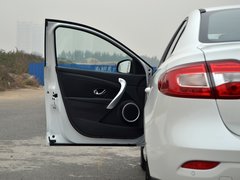 风朗 2015款 2.0L CVT 时尚版