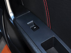 吉利GX7 2015款 运动版 2.0L 自动 尊贵型 5座