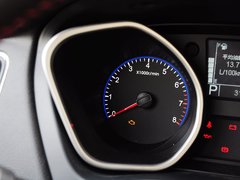 吉利GX7 2015款 运动版 2.0L 自动 尊贵型 5座