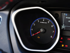 吉利GX7 2015款 运动版 2.0L 自动 尊享型 5座