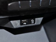 吉利GX7 2015款 运动版 2.0L 自动 尊享型 5座