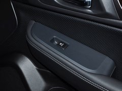 傲虎 2015款 2.5i 豪华导航版 5座