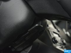 哈弗H6 2015款 1.5T 手动 两驱尊贵型 5座