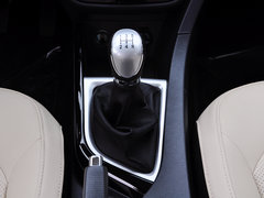 悦翔V7 2015款 1.6L 手动 乐享型