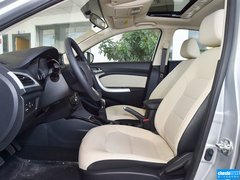 悦翔V7 2015款 1.6L 手动 乐享型