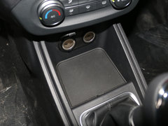 哈弗 H1 2015款 1.5L 手动 豪华型 5座