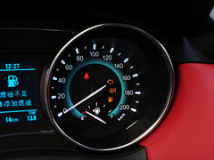 哈弗 H1 2015款 1.5L 手动 尊贵型 5座