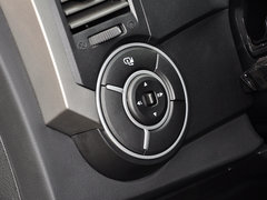 爱腾 2014款 2.0T 自动 两驱 精英柴油版 5座