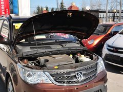 宝骏730 2014款 1.5L 手动 豪华导航ESP版 7座