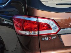 宝骏730 2014款 1.5L 手动 豪华导航ESP版 7座