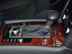 奥迪Q7 2015款 35 TFSI quattro 进取型