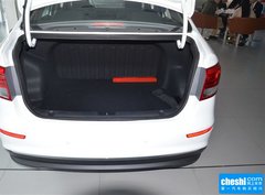 起亚K2 2015款 三厢 1.4L MT GLS