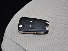 赛欧 2015款 赛欧3 1.3L 手动 理想天窗版