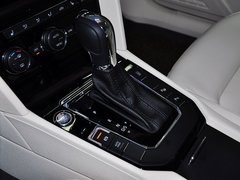凌渡 2015款 330TSI DSG 豪华版