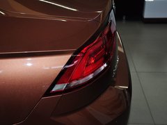 凌渡 2015款 330TSI DSG 豪华版