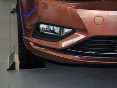 凌渡 2015款 330TSI DSG 豪华版