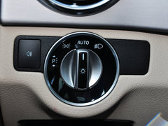 奔驰GLK 2015款 GLK 260 4MATIC 时尚型 极致版 5座