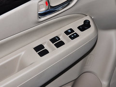 启悦 2015款 1.6L 自动 尊享型