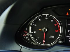 奥迪Q5 2015款 40 TFSI 进取型 5座