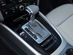 奥迪Q5 2015款 40 TFSI 进取型 5座