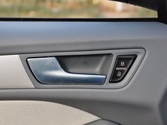 奥迪Q5 2015款 40 TFSI 进取型 5座