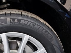 奥迪Q5 2015款 40 TFSI 进取型 5座