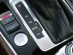奥迪Q5 2015款 40 TFSI 舒适型 5座