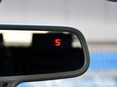 奥迪Q5 2015款 40 TFSI 舒适型 5座