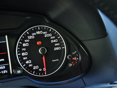 奥迪Q5 2015款 40 TFSI 舒适型 5座