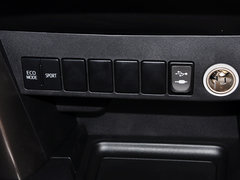 RAV4荣放 2015款 2.0L CVT 两驱都市版 5座