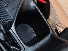 RAV4荣放 2015款 2.0L CVT 两驱都市版 5座