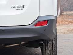 RAV4荣放 2015款 2.0L CVT 四驱风尚版 5座