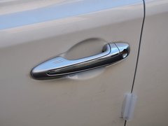 RAV4荣放 2015款 2.5L 自动 四驱尊贵版 5座