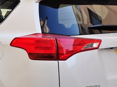 RAV4荣放 2015款 2.5L 自动 四驱尊贵版 5座