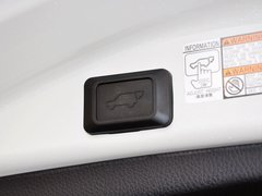 RAV4荣放 2015款 2.5L 自动 四驱尊贵版 5座