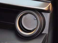RAV4荣放 2015款 2.5L 自动 四驱尊贵版 5座