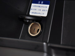 D-MAX 2015款 2.5T 手动 两驱豪华型4JK1