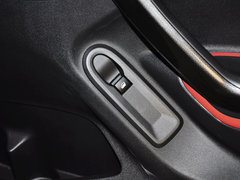 雪铁龙C3-XR 2015款 1.6THP 自动 旗舰型 5座