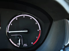 观致3 2015款 都市SUV 1.6T 自动 型动派