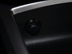 观致3 2015款 都市SUV 1.6T 自动 型动派
