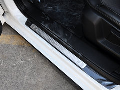 观致3 2015款 都市SUV 1.6T 自动 型动派