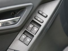 猎豹Q6 2015款 2.0T 手动 两驱版 7座