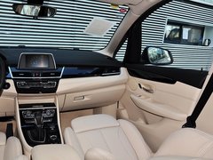 宝马2系多功能旅行车 2015款 218i 运动设计套装