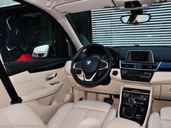 宝马2系多功能旅行车 2015款 218i 运动设计套装