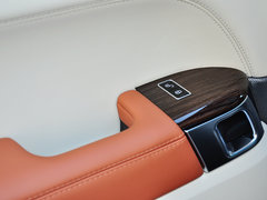 揽胜运动 2015款 3.0 V6 SC锋尚创世版